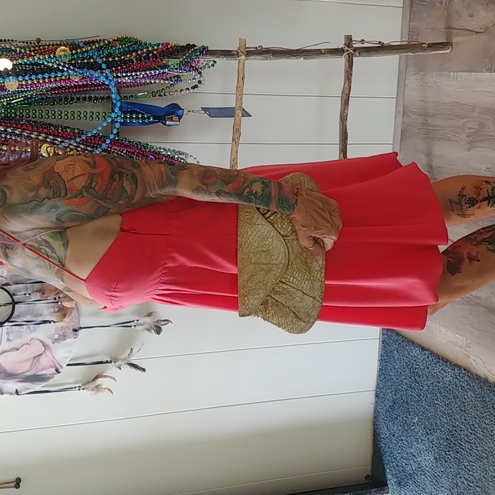 Coral Dress - Picture 3 of 10